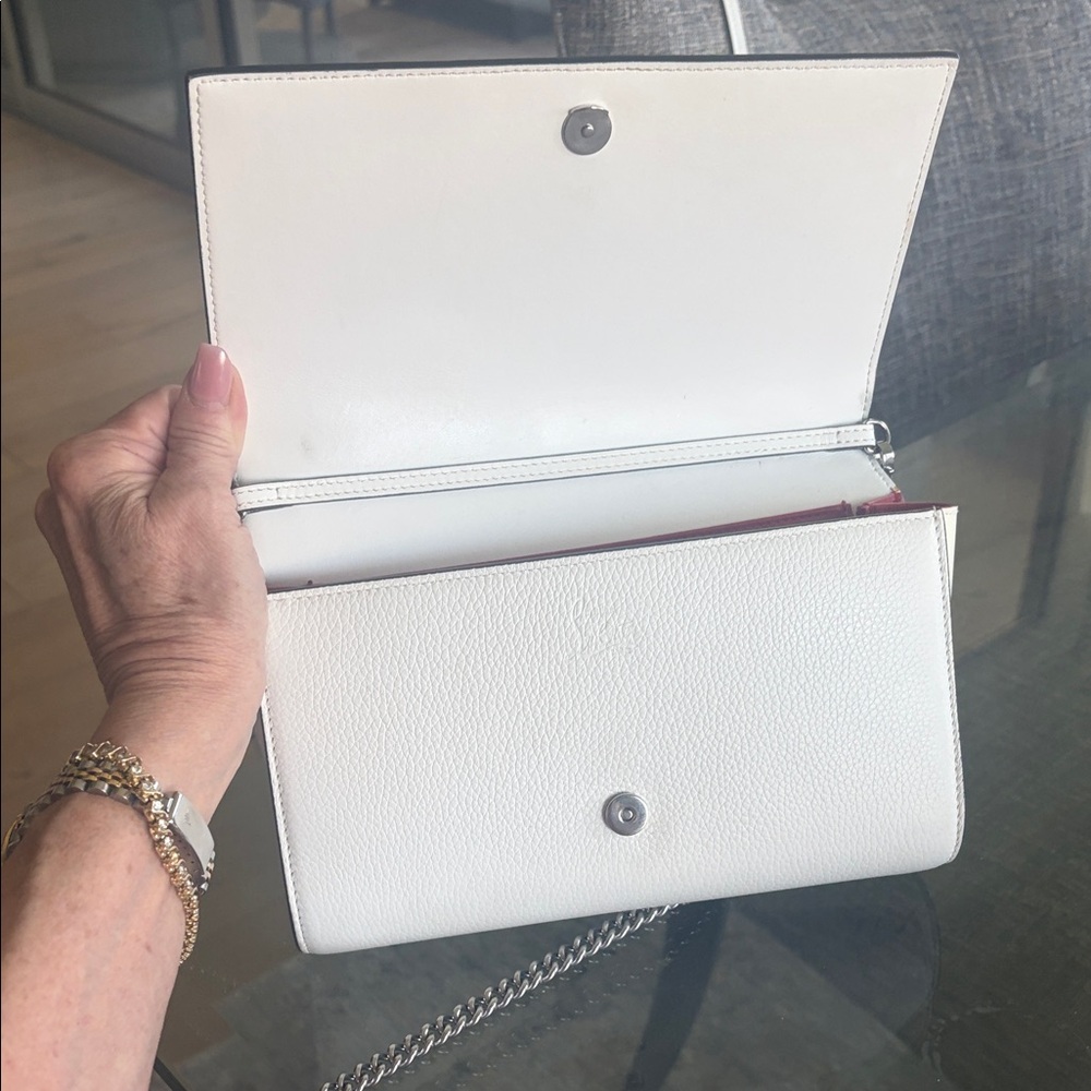 Christian Louboutin White Studded Shoulder Bag with Silver Chain - Picture 5 of 10